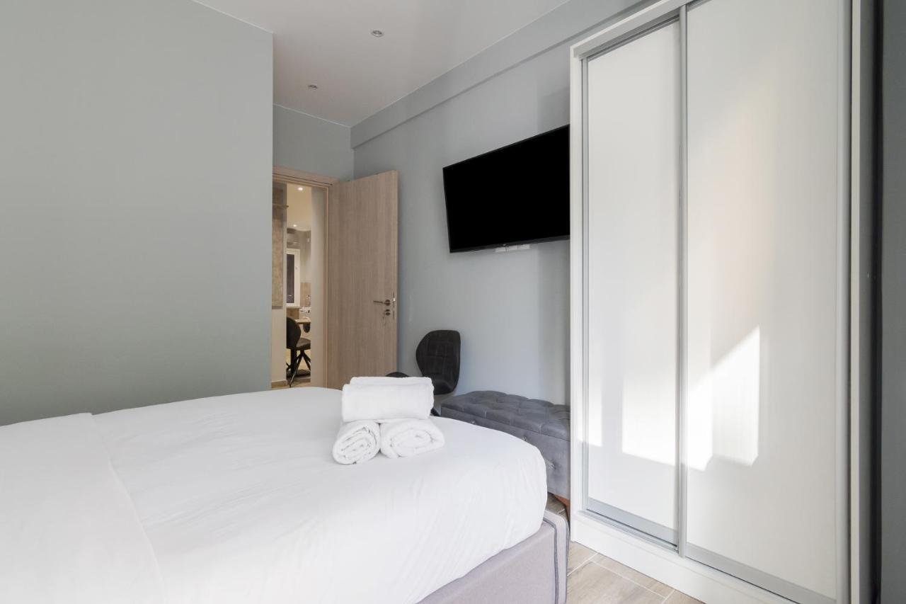 Great Located Apartment For 4Ppl #2 雅典 外观 照片