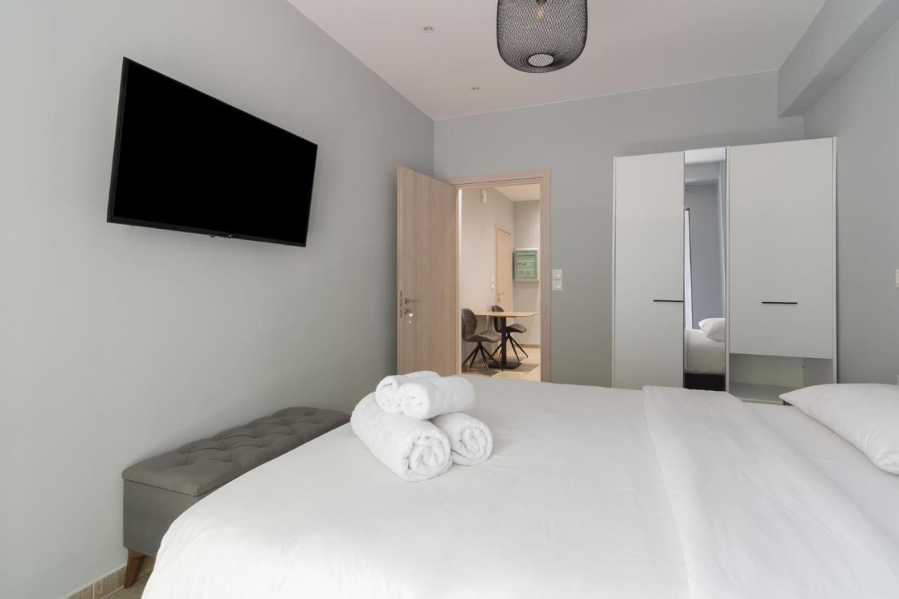 Great Located Apartment For 4Ppl #2 雅典 外观 照片